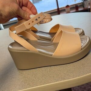 CROCS Women's Beige Wedge Sandals